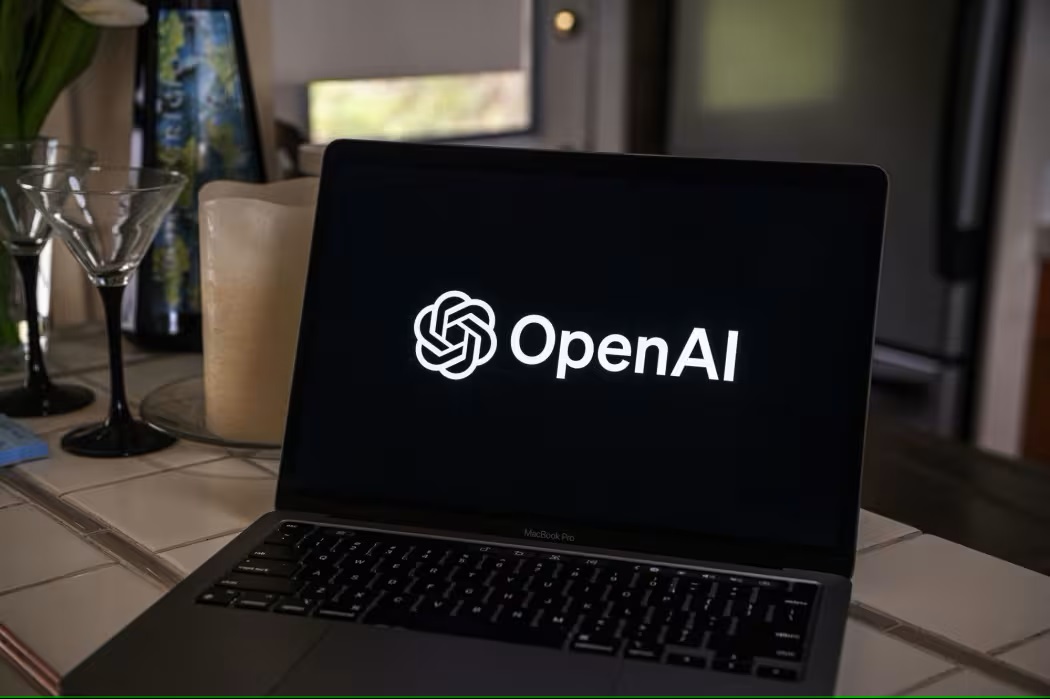 WSJ: OpenAI为ChatGPT添加搜索引擎，挑战谷歌主导领域